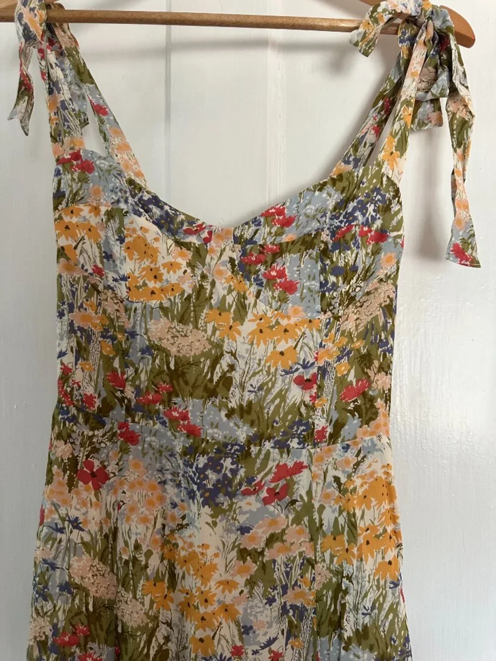Reformation Nadira Dress in Countryside - Picture 3 of 6